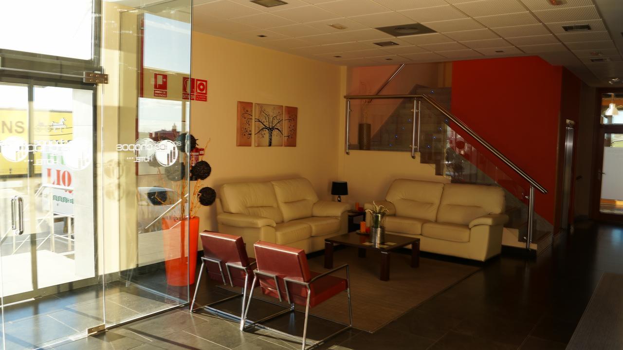 Hotel Area De Servicio Los Chopos Villaherreros Экстерьер фото